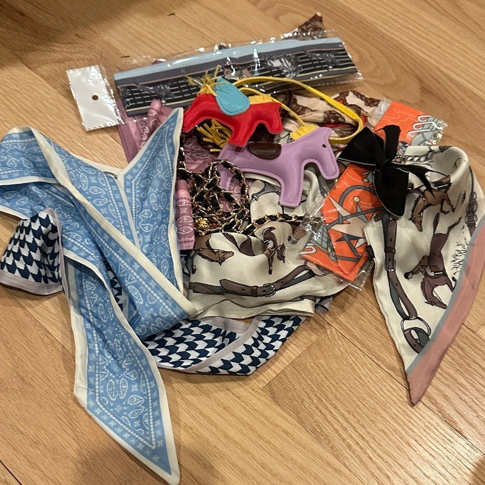 Scarf and Accessory bundle